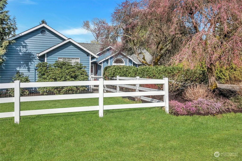 Photo of 9501 150th Street SE, Snohomish, WA 98296 (MLS # 2217101)