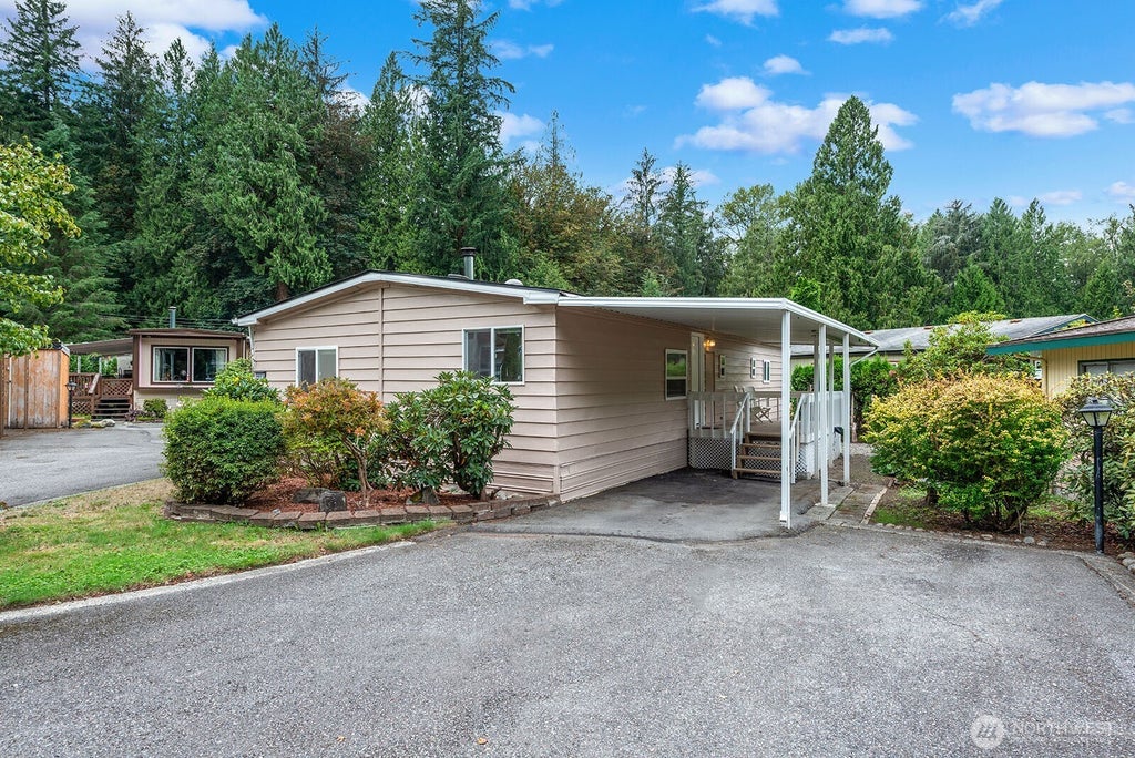 Photo of 9601 315th Avenue SE #23, Issaquah, WA 98027 (MLS # 2579948)