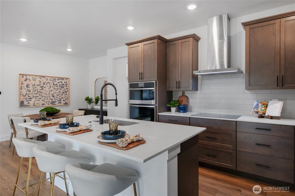 Photo of 1024 Royal Velvet Drive, Sequim, WA 98382 (MLS # 2478911)