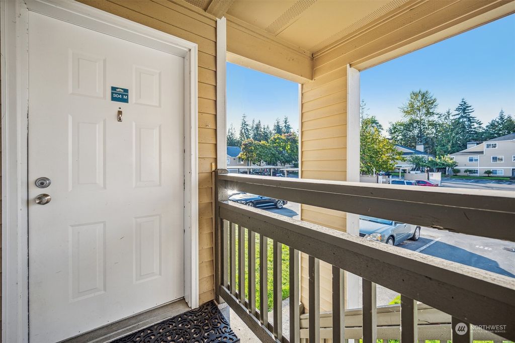 Photo of 5300 Harbour Pointe Boulevard #304M, Mukilteo, WA 98275 (MLS # 1999580)