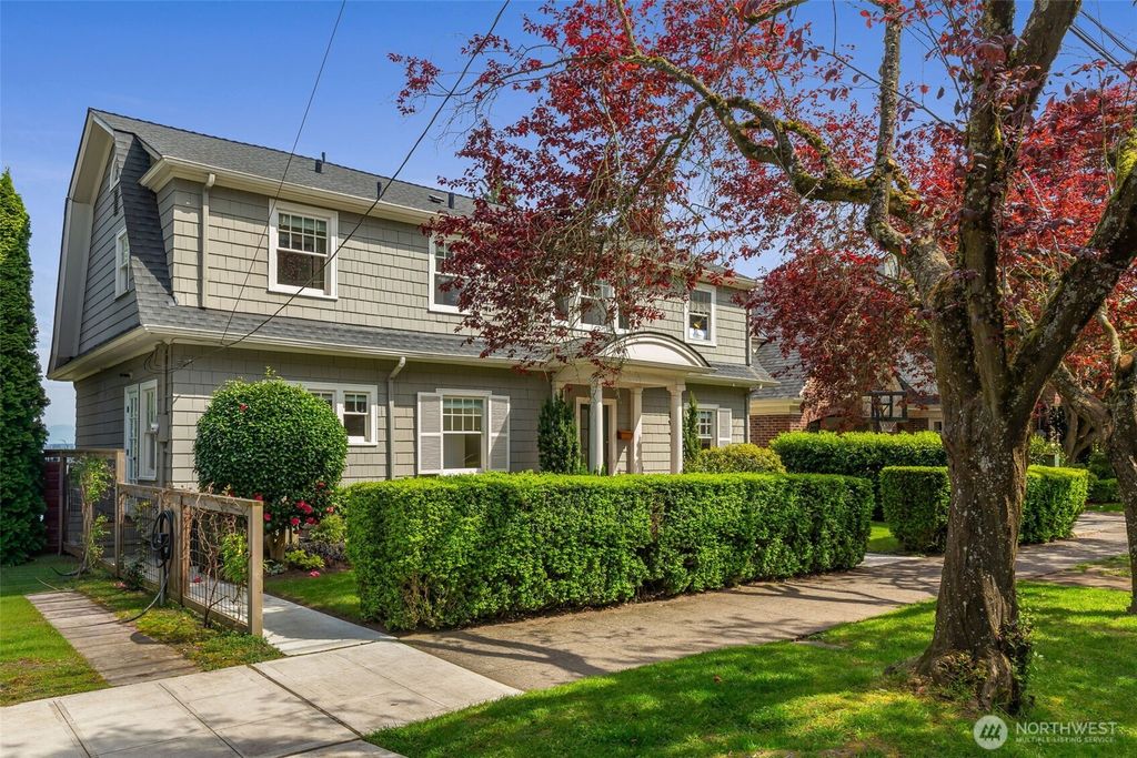 Photo of 1112 35th Avenue, Seattle, WA 98122 (MLS # 2519184)