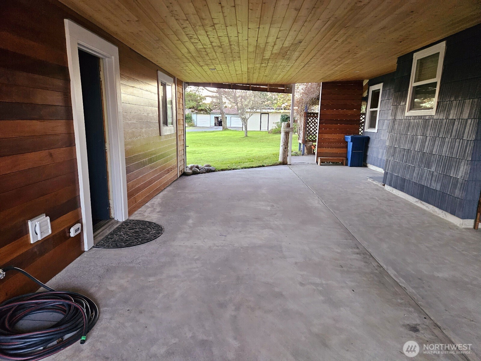 211 NW 25th Street
