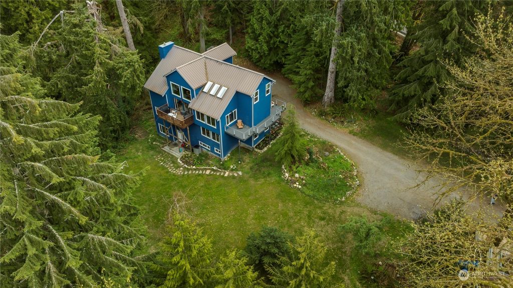 Photo of 8515 316th Place SE, Preston, WA 98050 (MLS # 2062001)