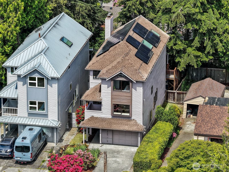 3834 NE 86th Street