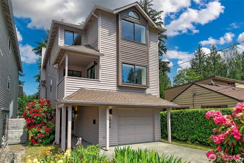 Photo of 3834 NE 86th Street, Seattle, WA 98115 (MLS # 2562321)