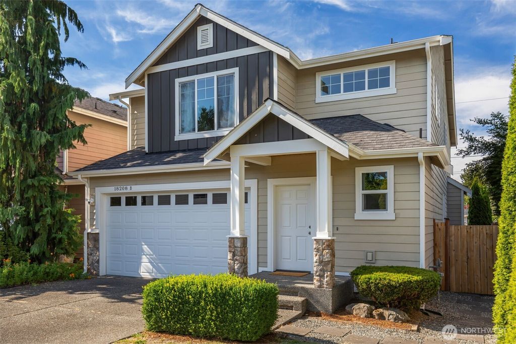 Photo of 18208 2nd Place W #B, Bothell, WA 98012 (MLS # 2546435)
