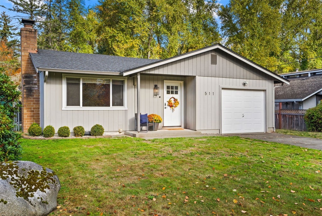 Photo of 511 E 96th Street, Tacoma, WA 98445 (MLS # 2598037)