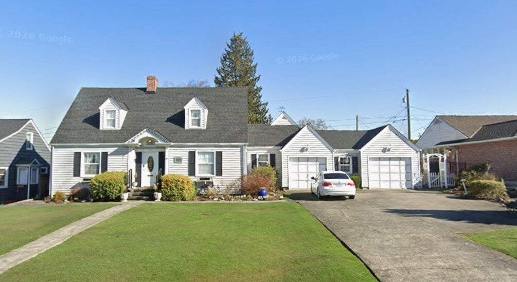 Photo of 717 Rucker Avenue, Everett, WA 98201 (MLS # 2595991)