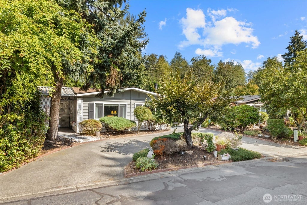 Photo of 201 Union Avenue SE #188, Renton, WA 98059 (MLS # 2576593)