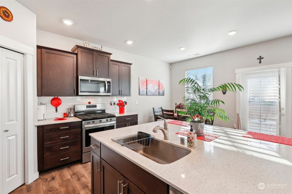 Photo of 1339 S 281st Place #51, Federal Way, WA 98003 (MLS # 2326767)