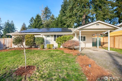Photo of 4106 SE 3rd Place, Renton, WA 98059 (MLS # 2471544)