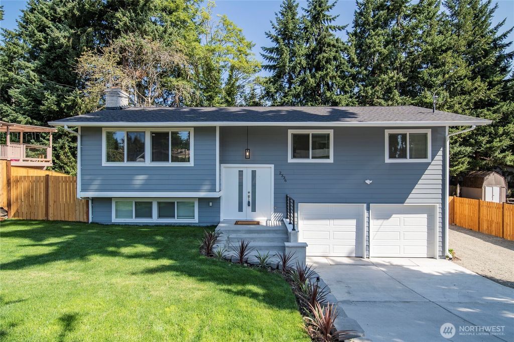 Photo of 2336 SW 338th Street, Federal Way, WA 98023 (MLS # 2514194)