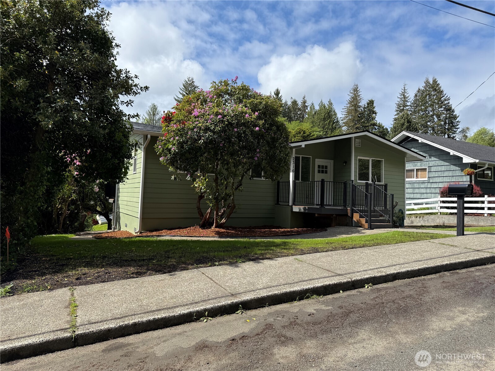 2316 Wishkah Road