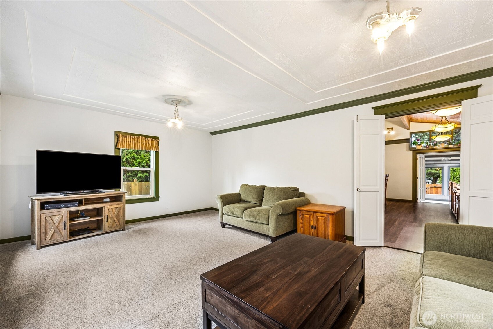 15648 10th Avenue SW