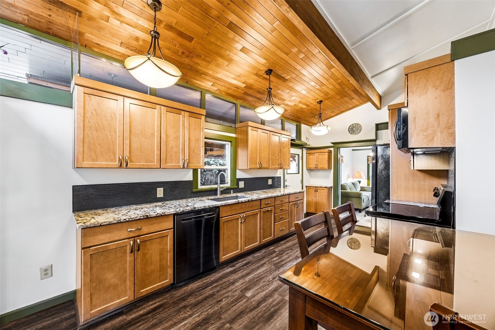 15648 10th Avenue SW