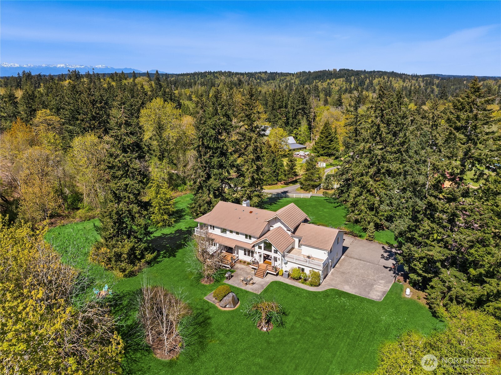 10117 NE Kitsap Street