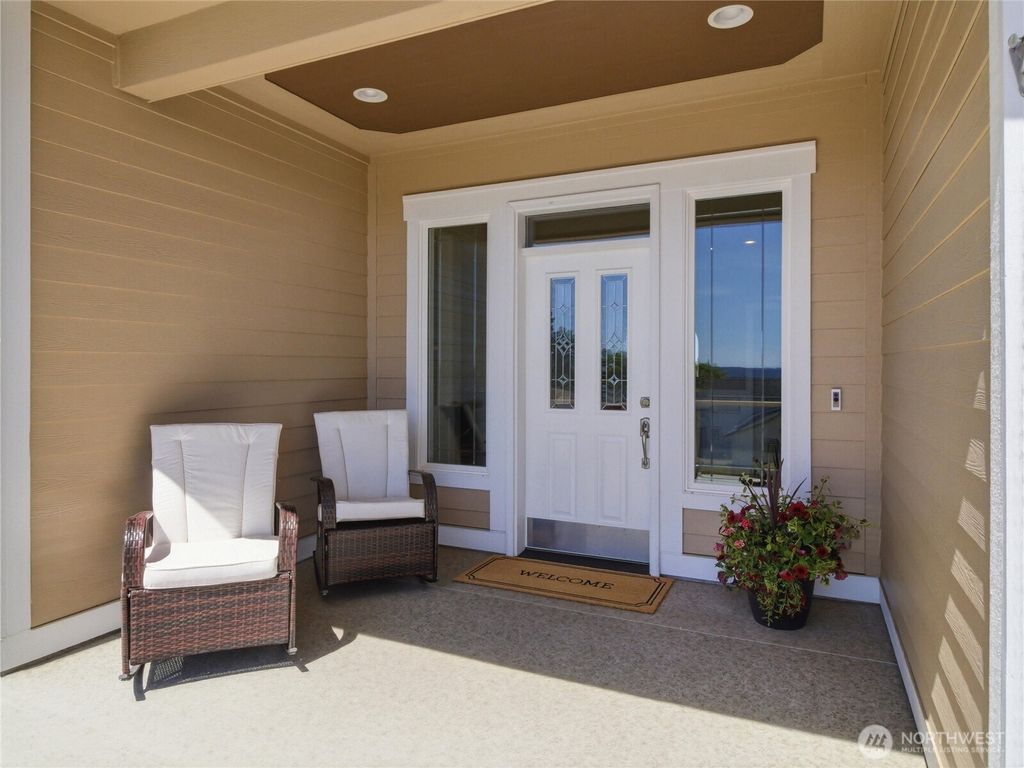 Photo of 1203 115th Street Ct NW, Gig Harbor, WA 98332 (MLS # 2520409)