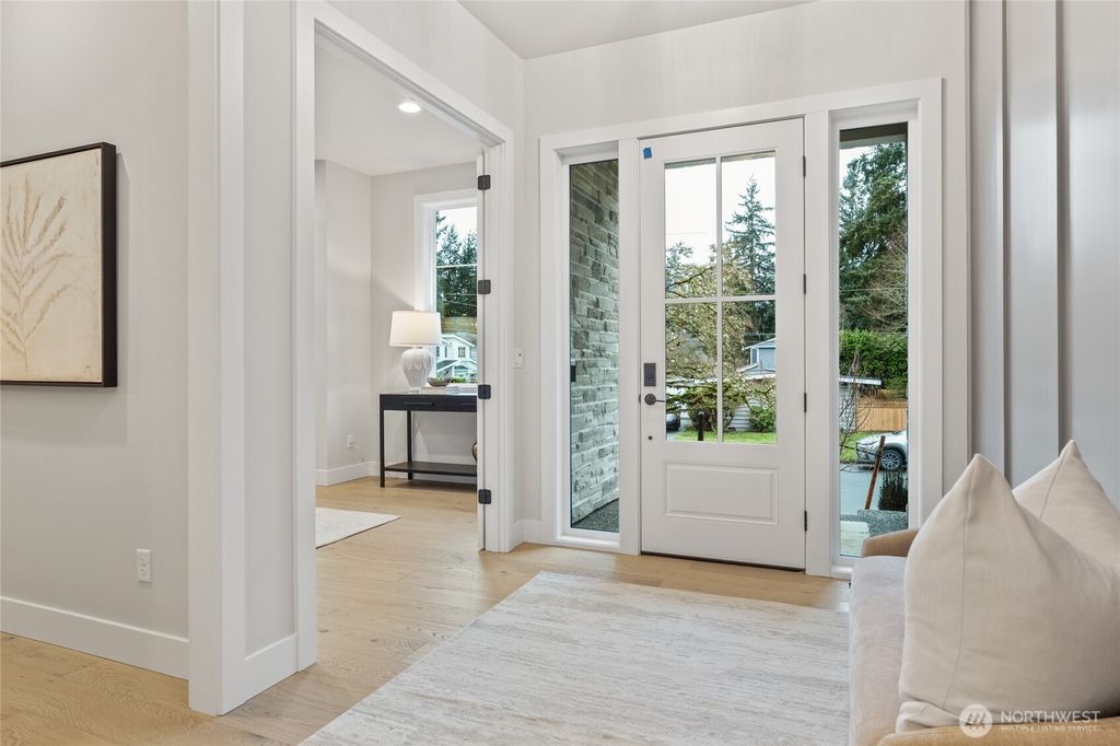 Photo of 1606 146th Avenue SE, Bellevue, WA 98007 (MLS # 2509754)