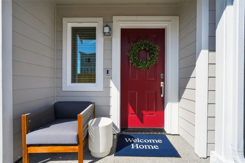 Photo of 9811 31st Avenue SE #B3, Everett, WA 98208 (MLS # 2507696)