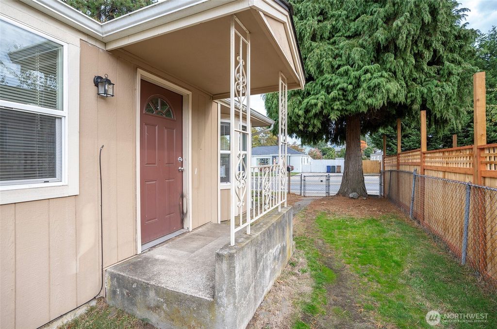 Photo of 3636 S Tyler Street, Tacoma, WA 98409 (MLS # 2447416)