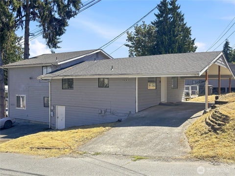 Photo of 2719 S 125th Street, Seattle, WA 98168 (MLS # 2563121)