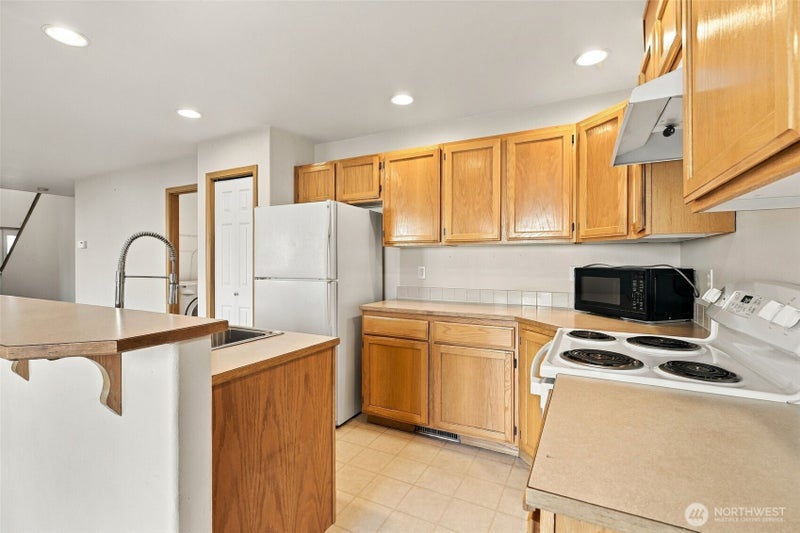 3122 186th Place NE A