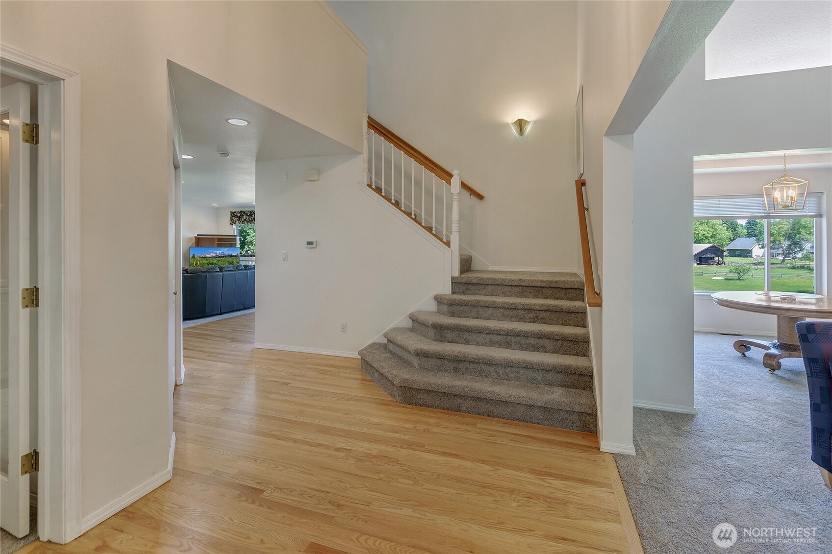 11207 16th Street E