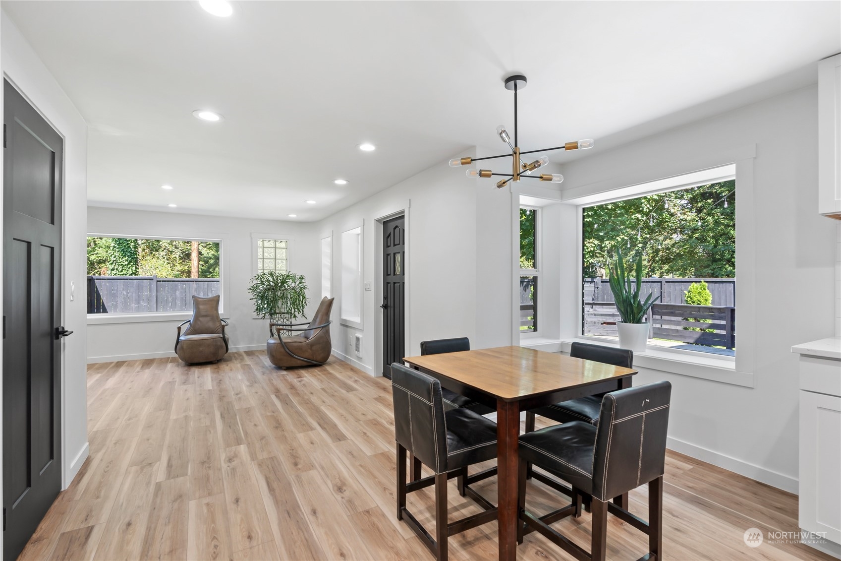 6216 75th Street W