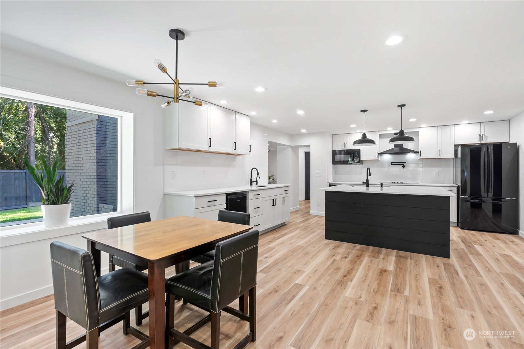 6216 75th Street W