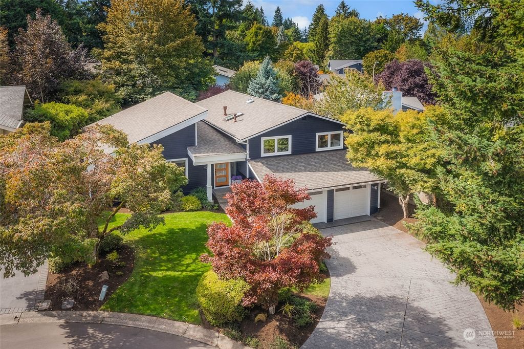 Photo of 1929 5th Place, Kirkland, WA 98033 (MLS # 2164190)