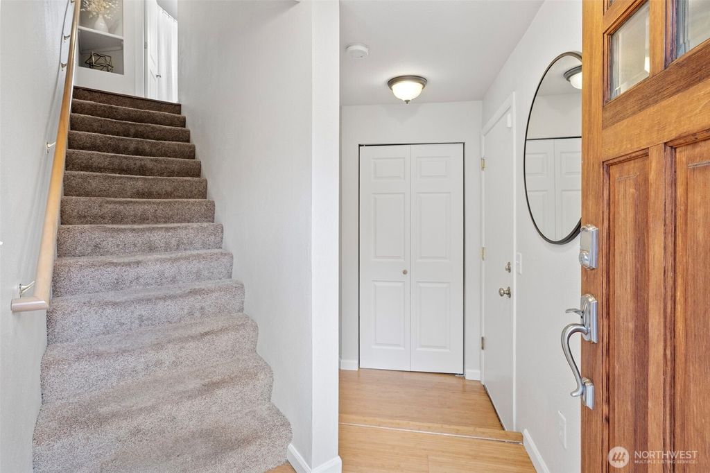 Photo of 6532 34th Avenue SW, Seattle, WA 98126 (MLS # 2356444)