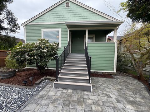 Photo of 9 H Street SE, Auburn, WA 98002 (MLS # 2506758)