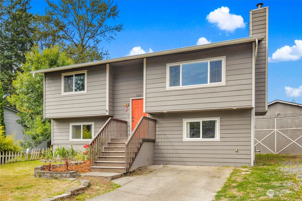 Photo of 5221 144th Place NE, Marysville, WA 98271 (MLS # 2159659)