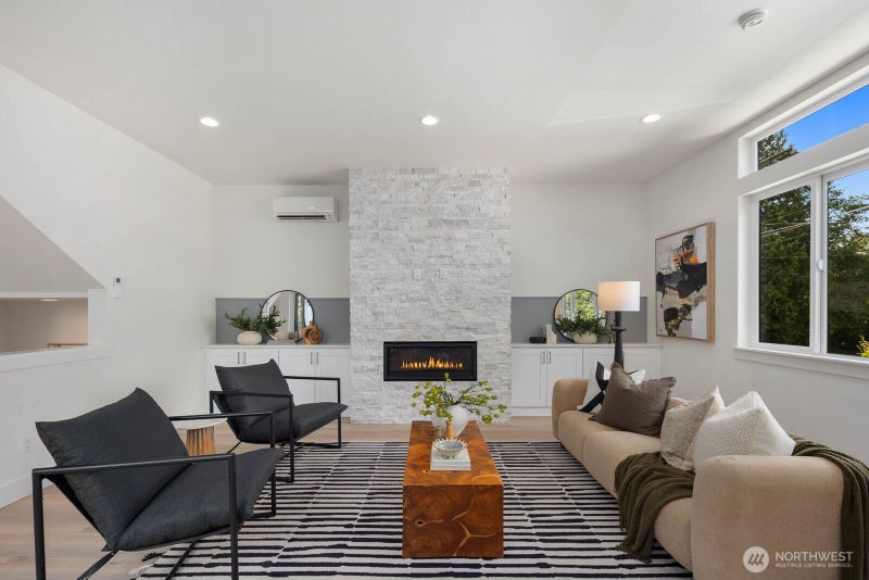 825 NE 105th Street