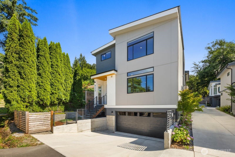 825 NE 105th Street