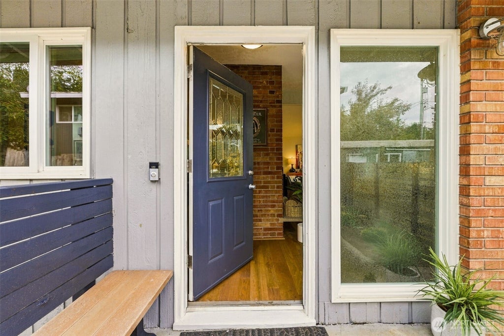 Photo of 5339 S Ruggles Street, Seattle, WA 98178 (MLS # 2588933)