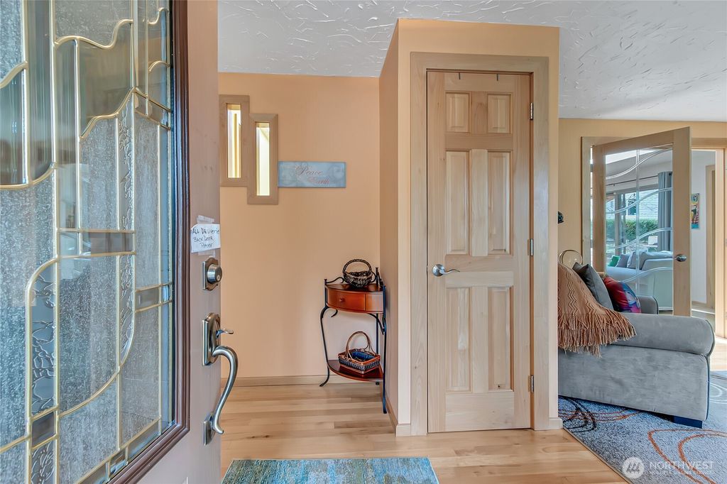 Photo of 6912 43rd Loop SE, Olympia, WA 98503 (MLS # 2520580)