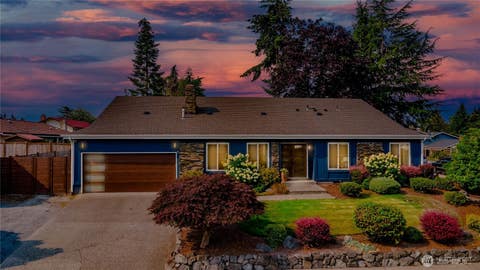 Photo of 4013 SW 314th ST, Federal Way, WA 98023 (MLS # 2560934)