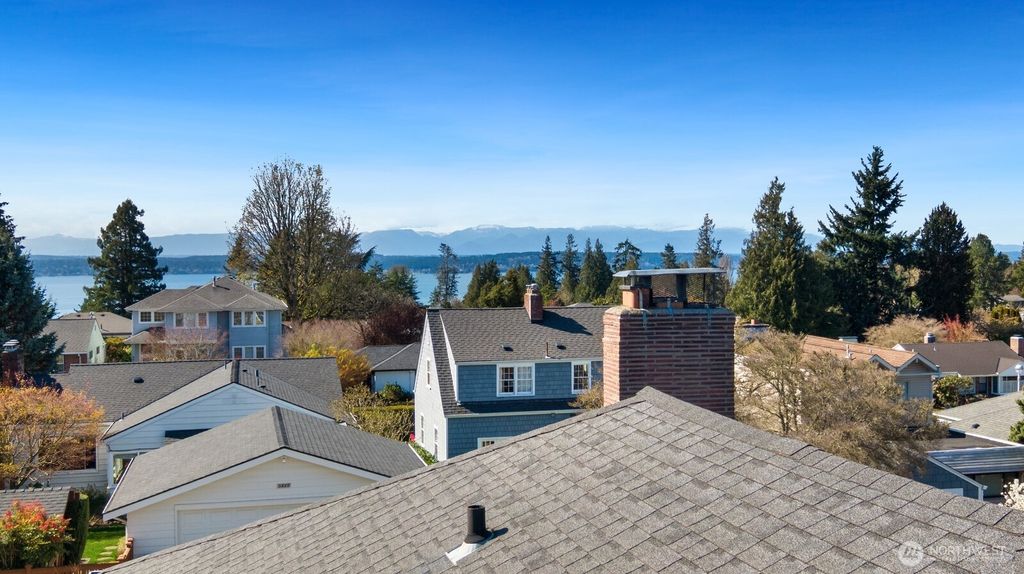 Photo of 4015 W Prosper Street, Seattle, WA 98199 (MLS # 2498528)