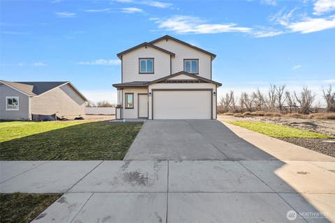 Photo of 4247 W Sandy Court, Moses Lake, WA 98837 (MLS # 2556770)