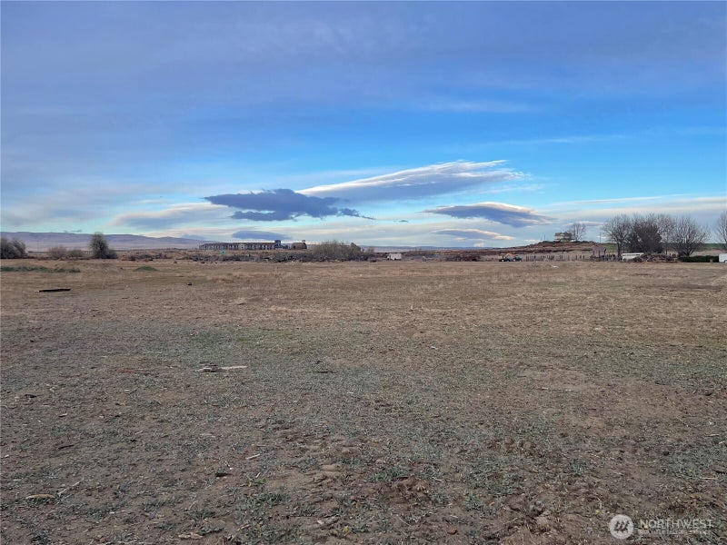 4407 Clyde Circle