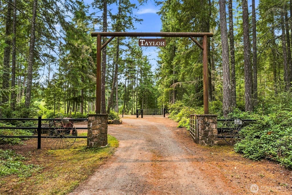 Photo of 15611 NW Hite Center Road, Seabeck, WA 98380 (MLS # 2570368)