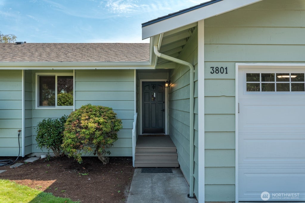 Photo of 3801 37th Drive, Anacortes, WA 98221 (MLS # 2572706)