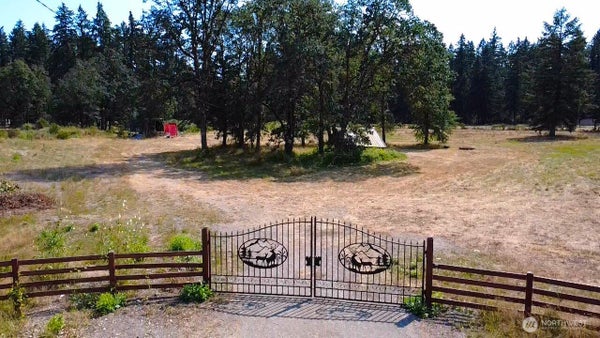 8347 128TH CT SE, TENINO, WA 98589 - Image dc5f8c2bb79f304f5691e2b475f0e1f4/894620516