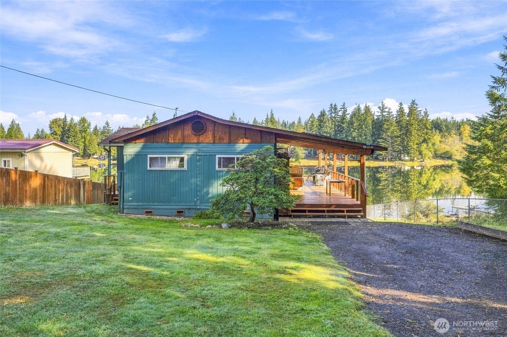 Photo of 1007 125th Place NW, Tulalip, WA 98271 (MLS # 2588168)
