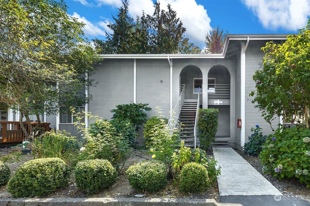 listing image 9366727257938040795
