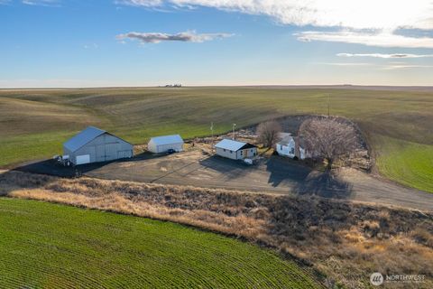 Photo of 32244 Mohler Road E, Mohler, WA 99154 (MLS # 2486108)