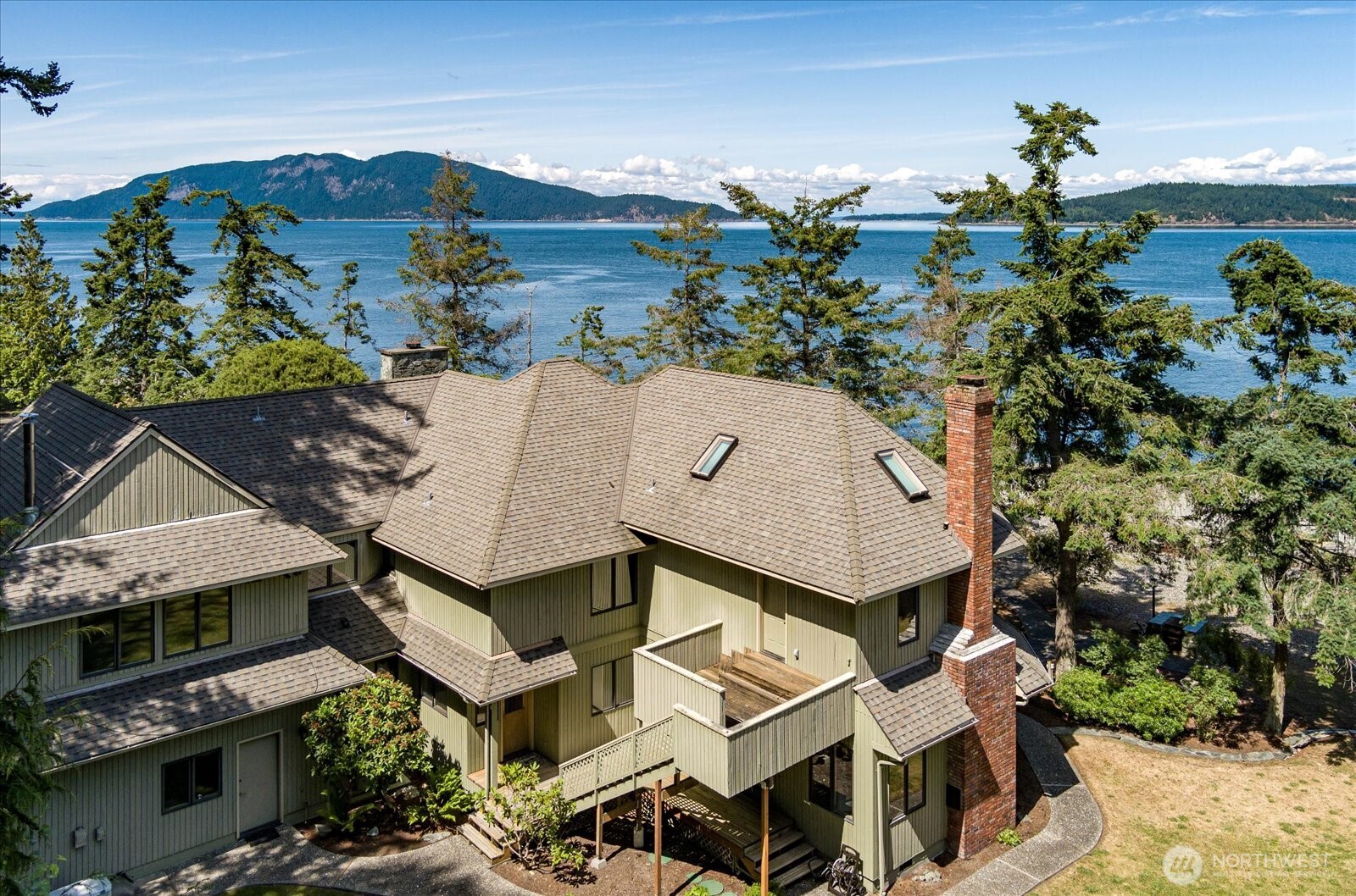 4079 Forest Lane