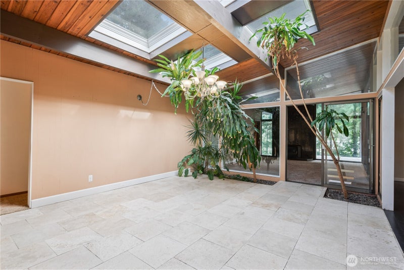 3560 Fairway Lane