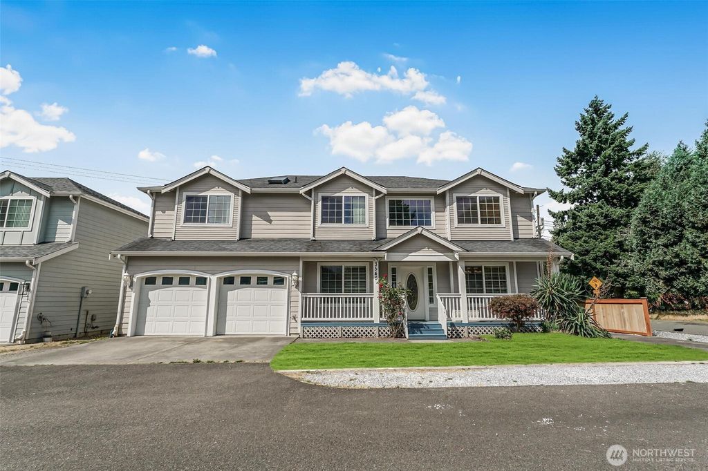 Photo of 3545 S 116TH Street, Tukwila, WA 98168 (MLS # 2432873)